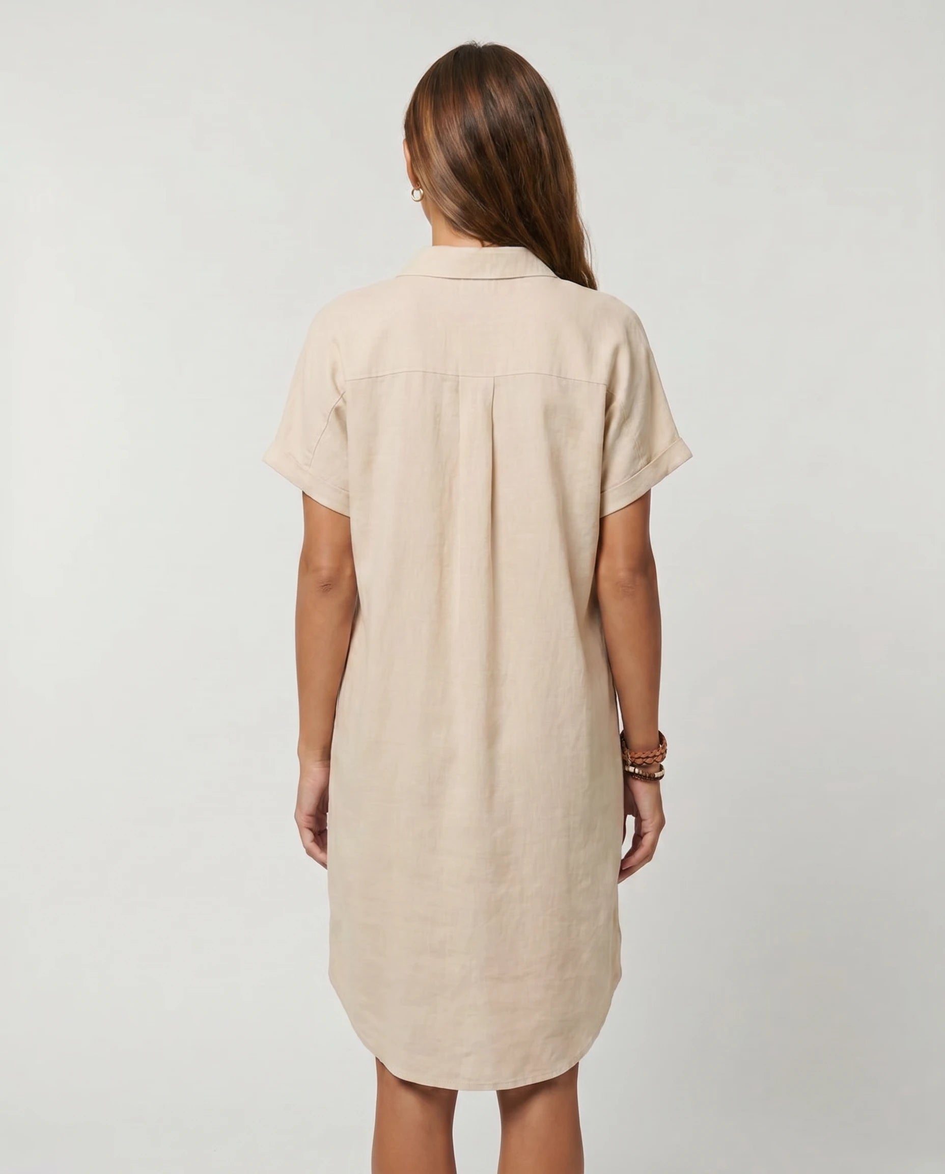 Robe chemise lin beige vue de dos