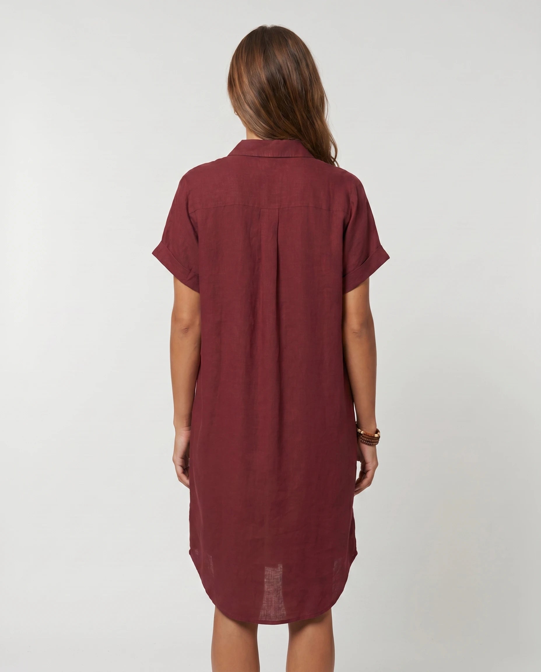 Robe chemise lin bordeaux vue de dos