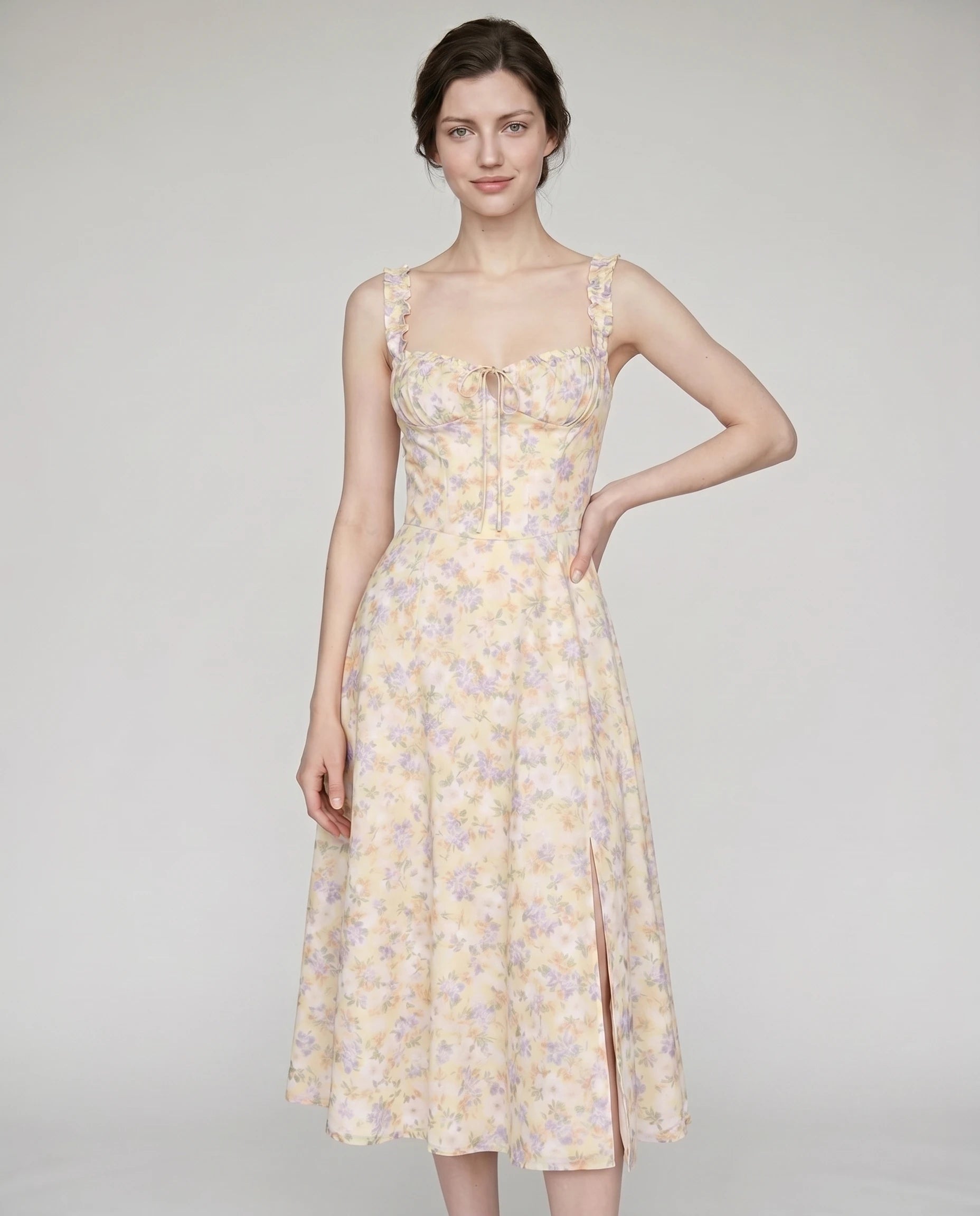 Robe midi fleurie Rosalie coloris Prairie, fente latérale — Zolena