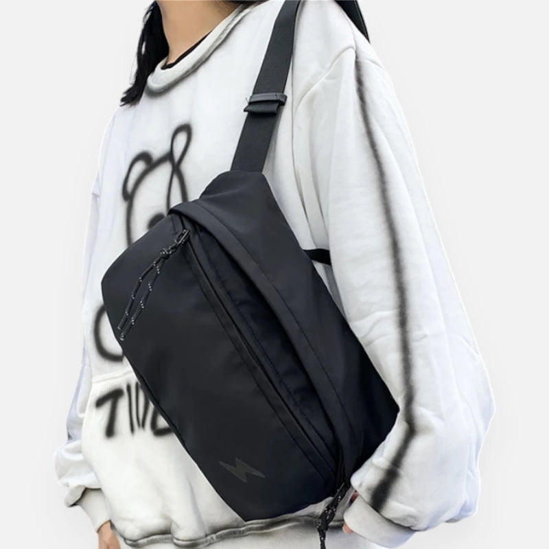 Grand sac banane en tissu noir tendance Denise