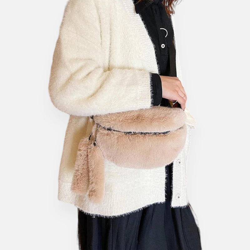 Sac banane peluche chic Clarisse
