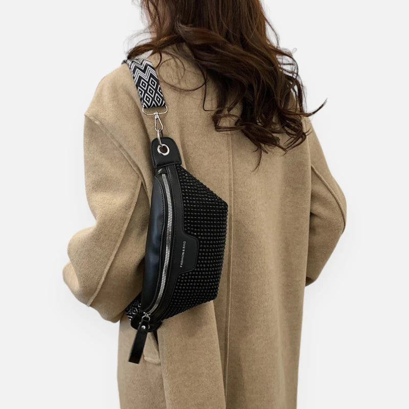 Sac banane cuir noir à bandoulière avec strass Elina