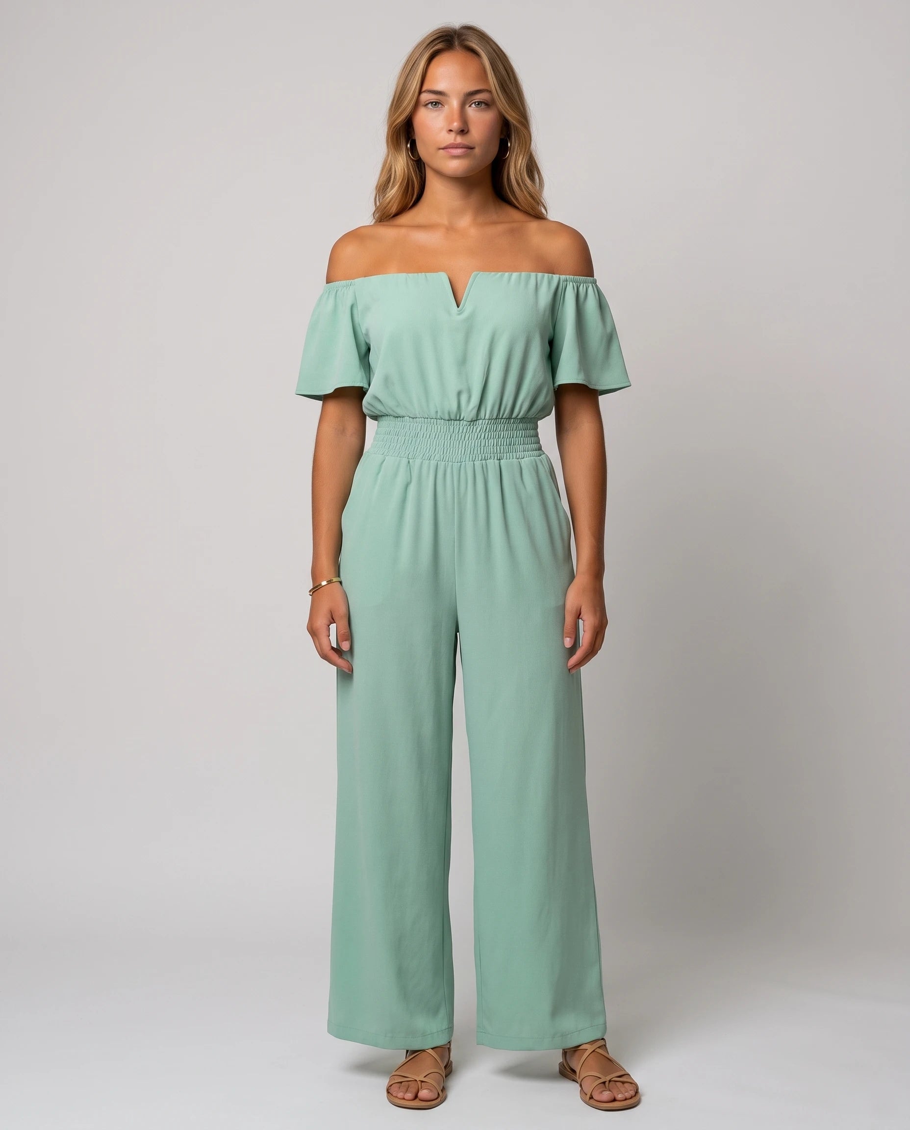 Combinaison bardot Pivoine Vert Menthe, vue de face studio
