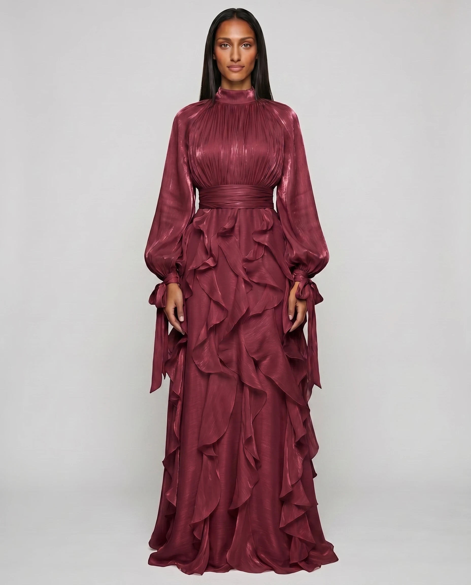 Robe de soiree longue a volants bordeaux studio face