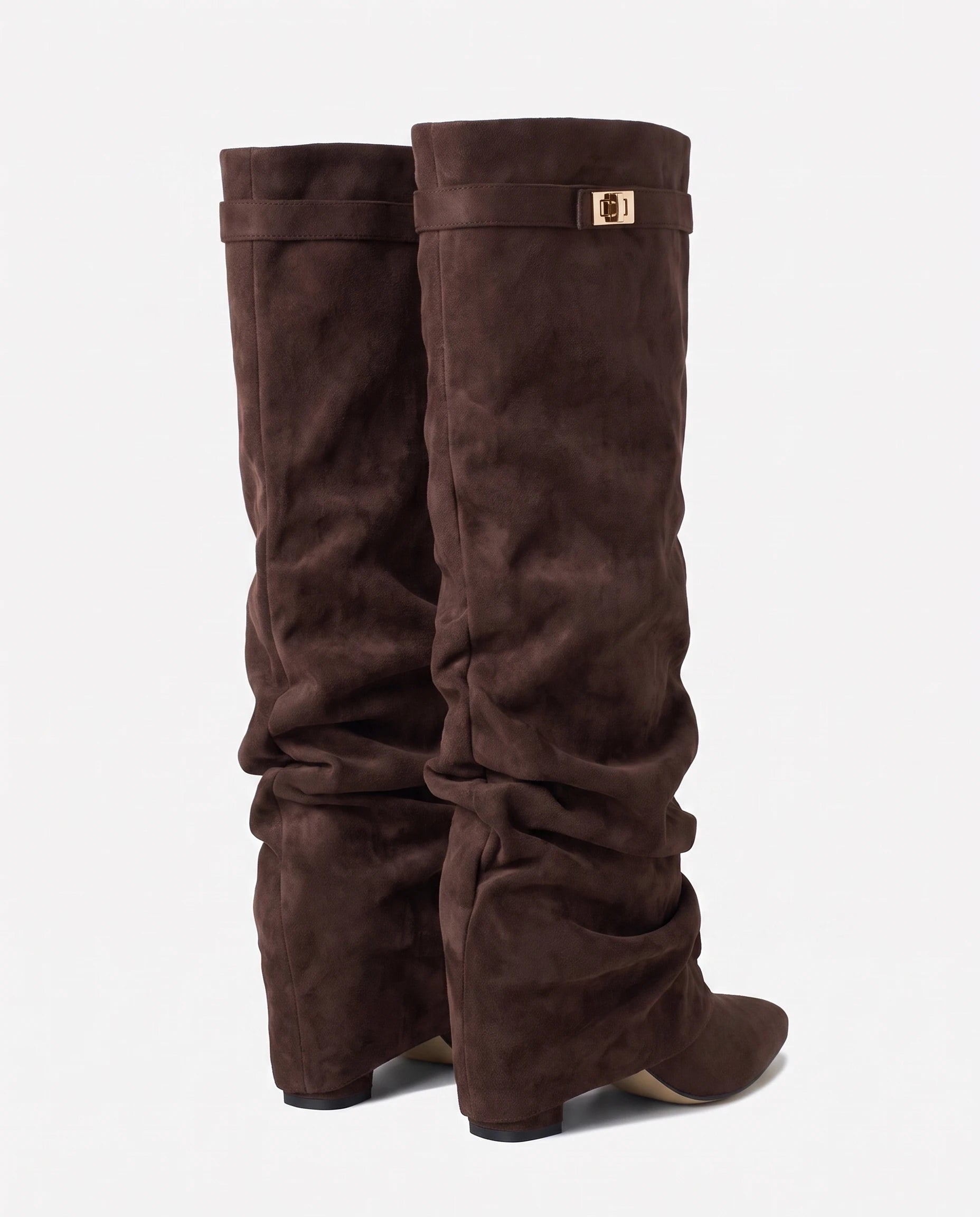 Bottes hautes slouchy en suédine Athénaïs — Chocolat, paire vue de dos