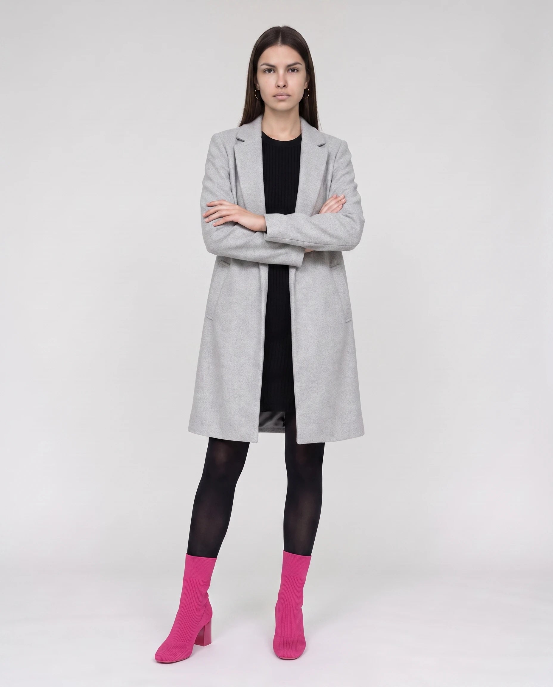 Bottines chaussettes en maille a talon haut Adelphine Fuchsia — portées en pied