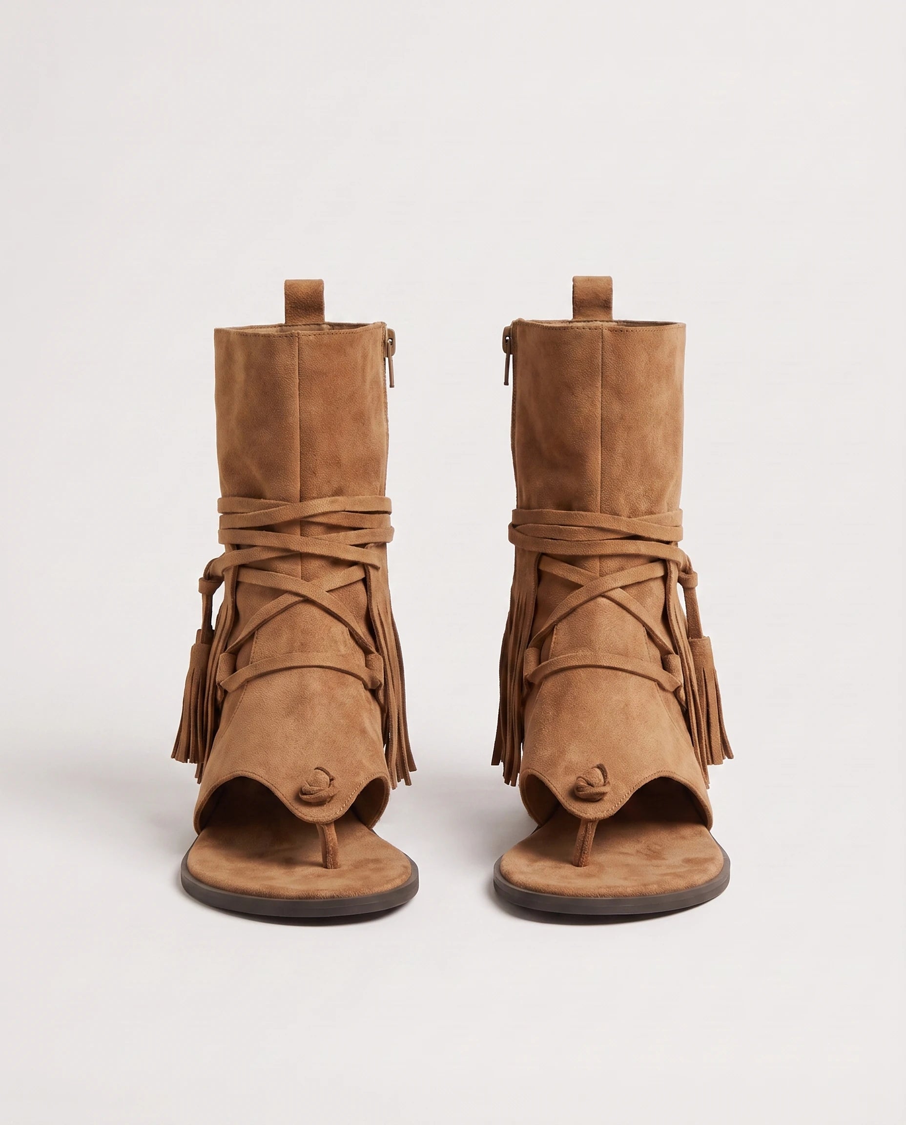 Bottines gladiateur à franges en suédine Vianne — Kaki, paire en packshot studio