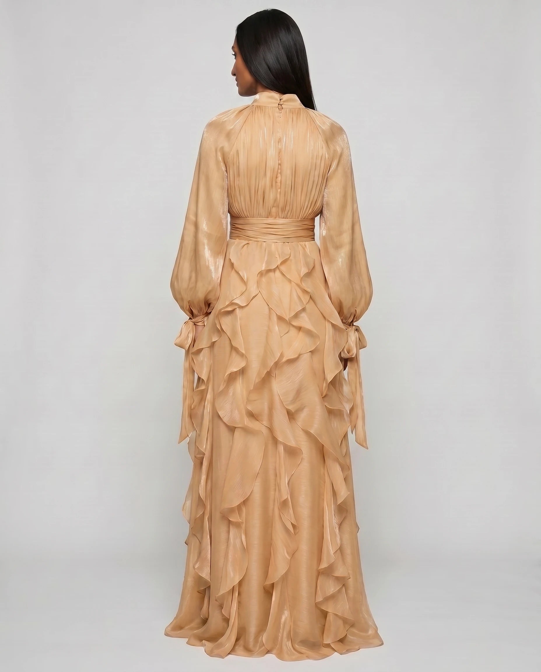 Robe de soiree longue a volants caramel studio dos