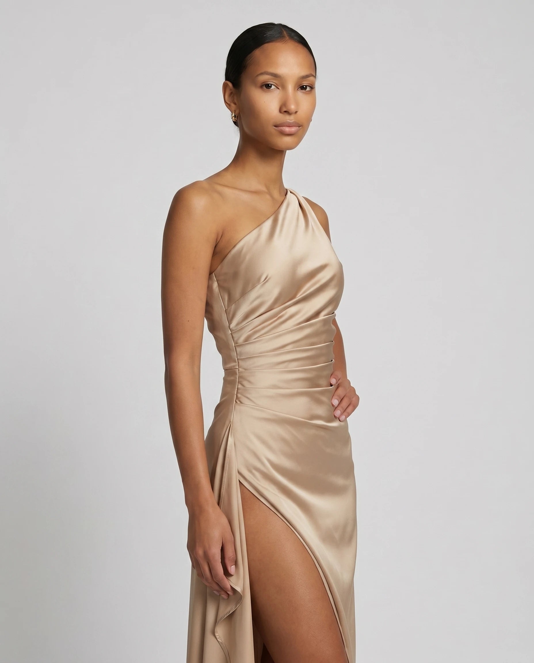 Robe longue en satin une epaule - Champagne - Ines