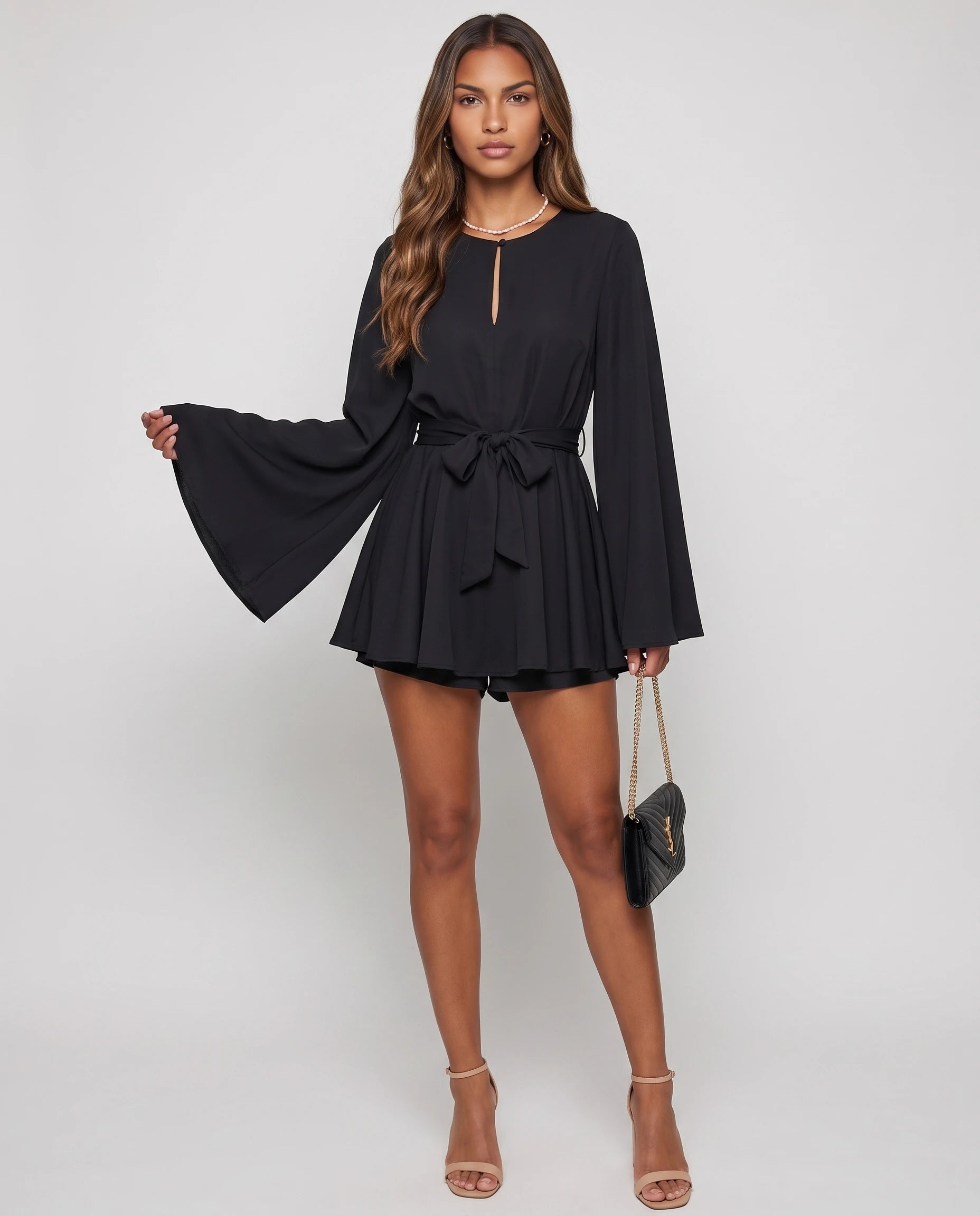 Combishort manches longues effet robe Calypso, coloris Noir, vue de face en studio