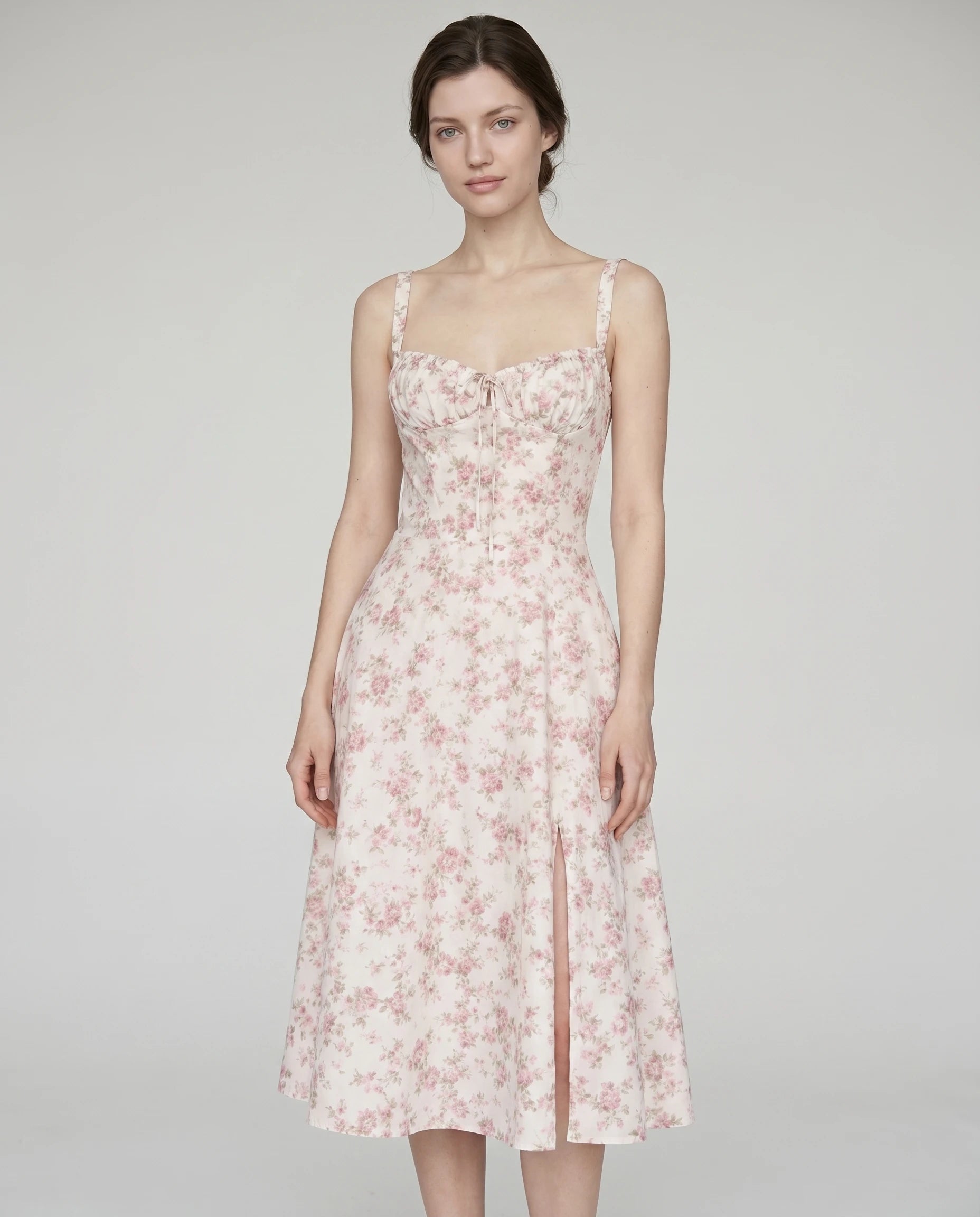 Robe midi fleurie à bustier corset Rosalie coloris Roses anciennes, vue de face studio — Zolena