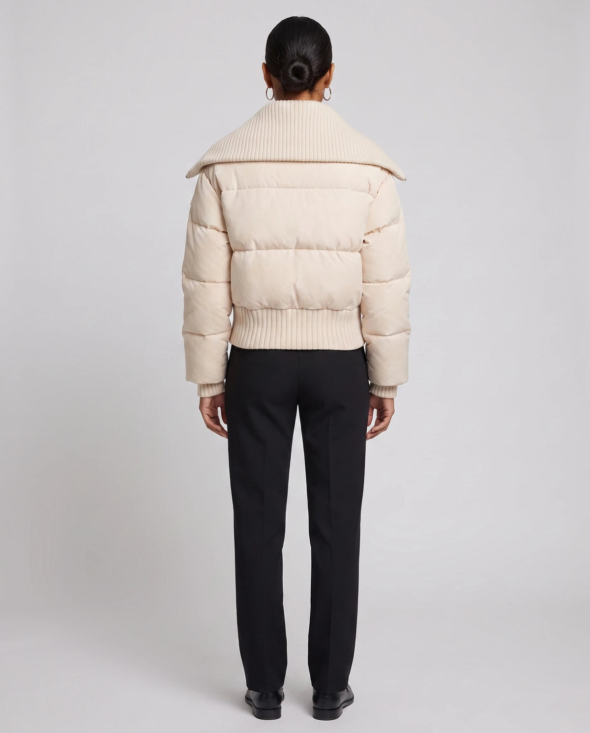 Doudoune courte à col tricot Nella en Beige, vue de dos