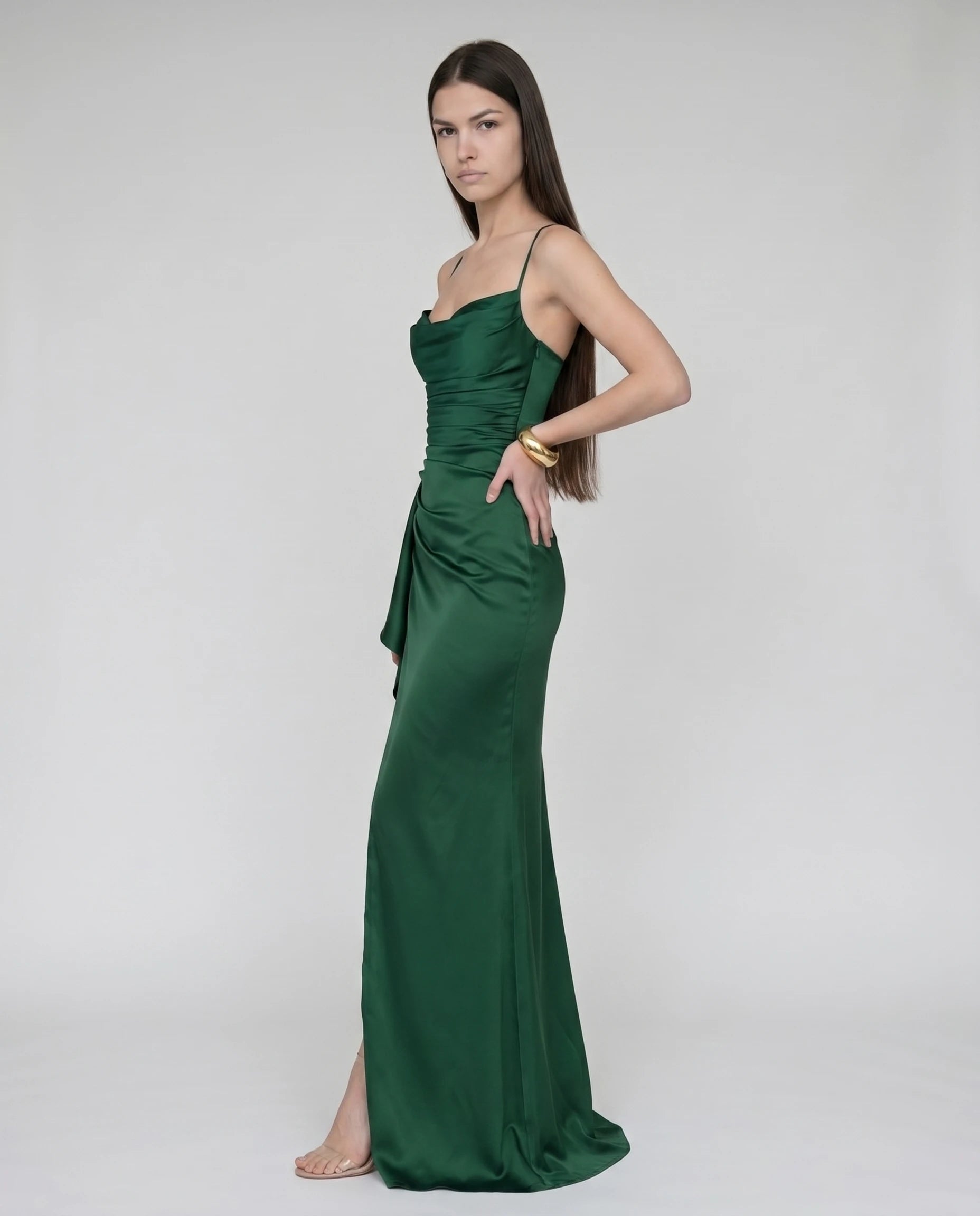 emerald 03 3q angle Salome Zolena