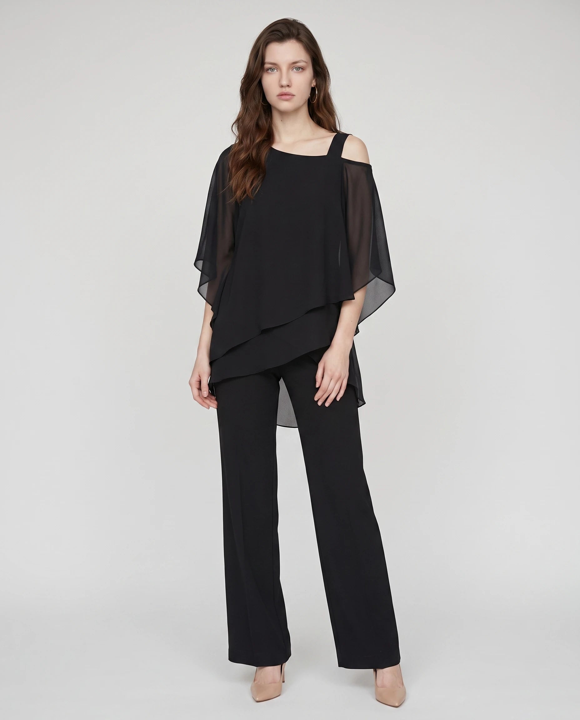 Ensemble top chiffon asymétrique et pantalon Solange — Noir — vue face studio