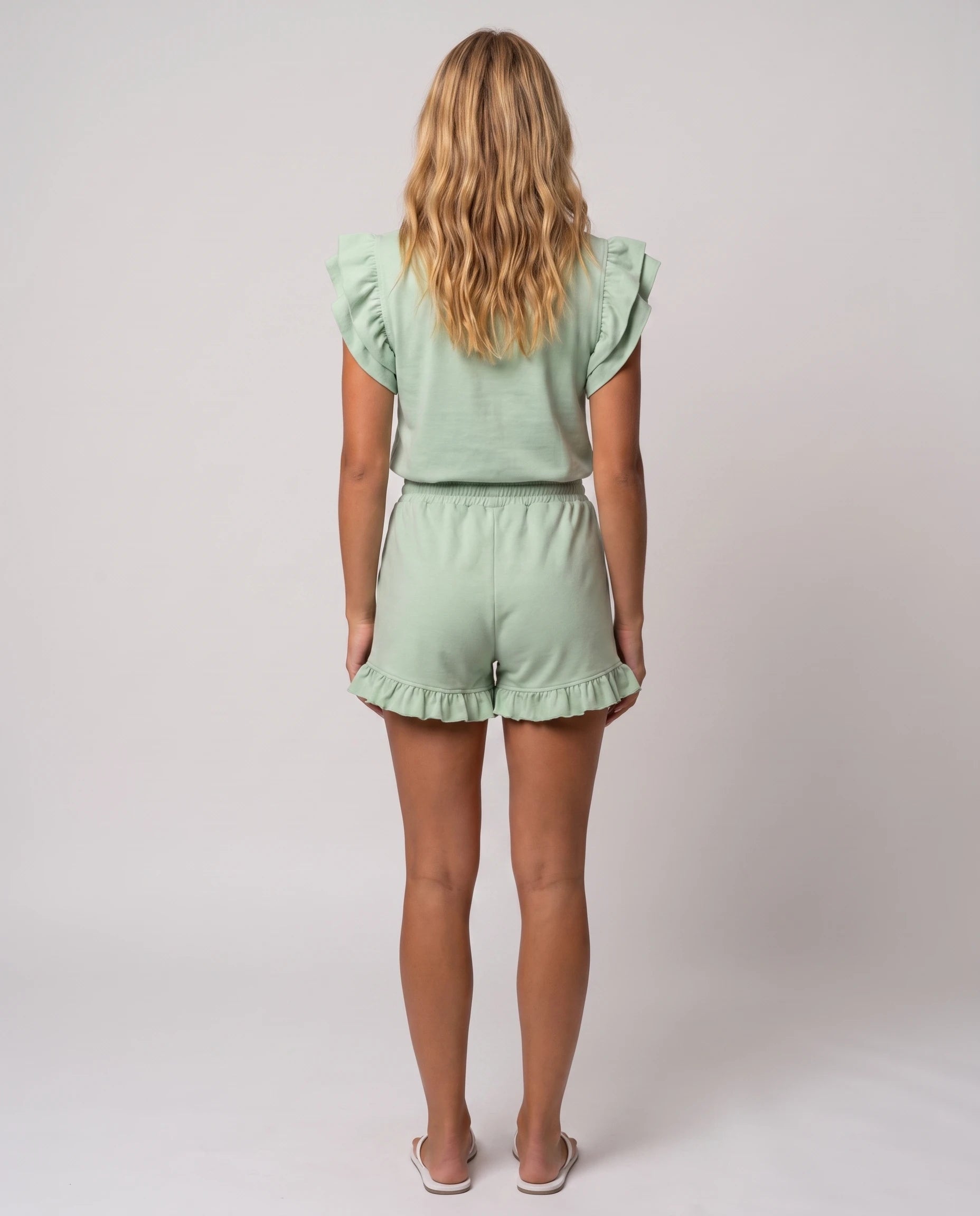 Ensemble top à volants et short Pétronille — Menthe — vue dos studio