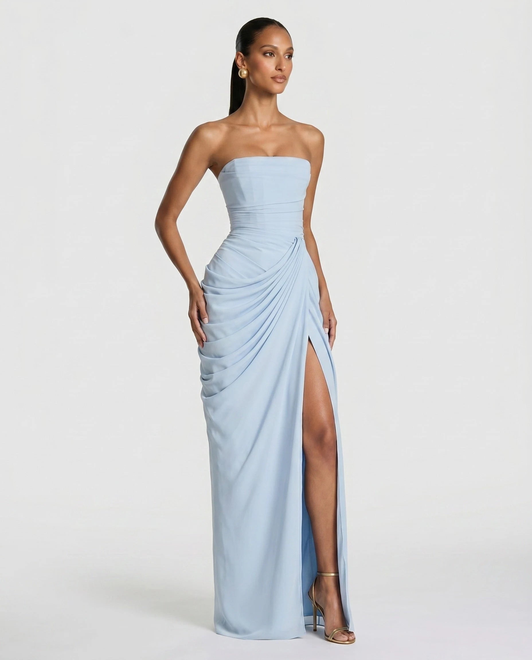 Robe longue bustier bleu glacier, drape asymetrique trois-quart