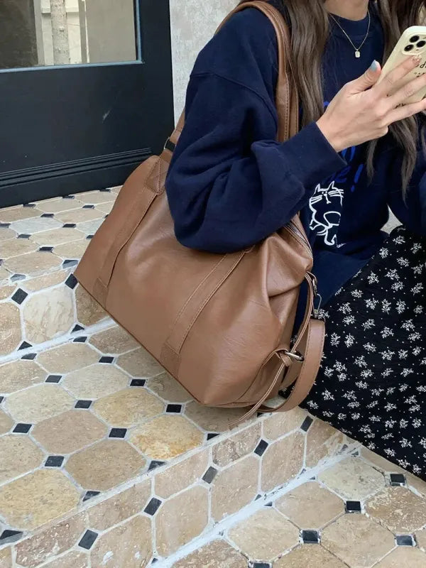Grand sac à main bandoulière rétro de cours souple Louna
