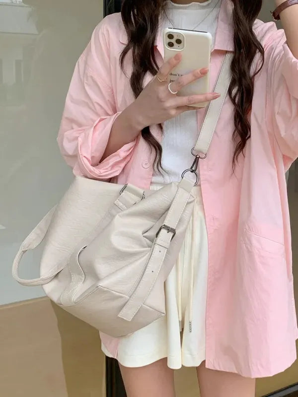 Grand sac à main bandoulière rétro de cours souple Louna