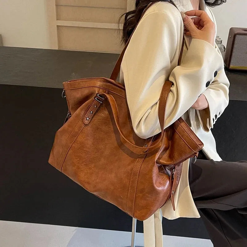 Grand sac à main cabas de cours souple avec bandoulière Alyssa