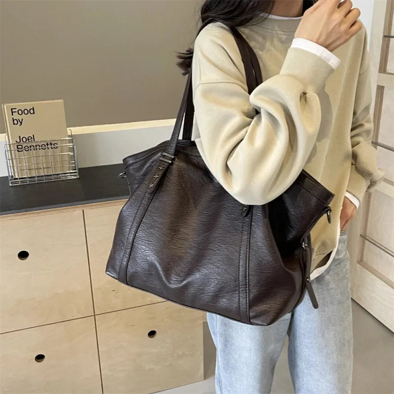 Grand sac à main cabas de cours souple avec bandoulière Alyssa