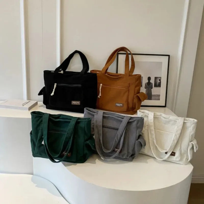 Grand sac à main cabas multipoches en velours côtelé Léonie