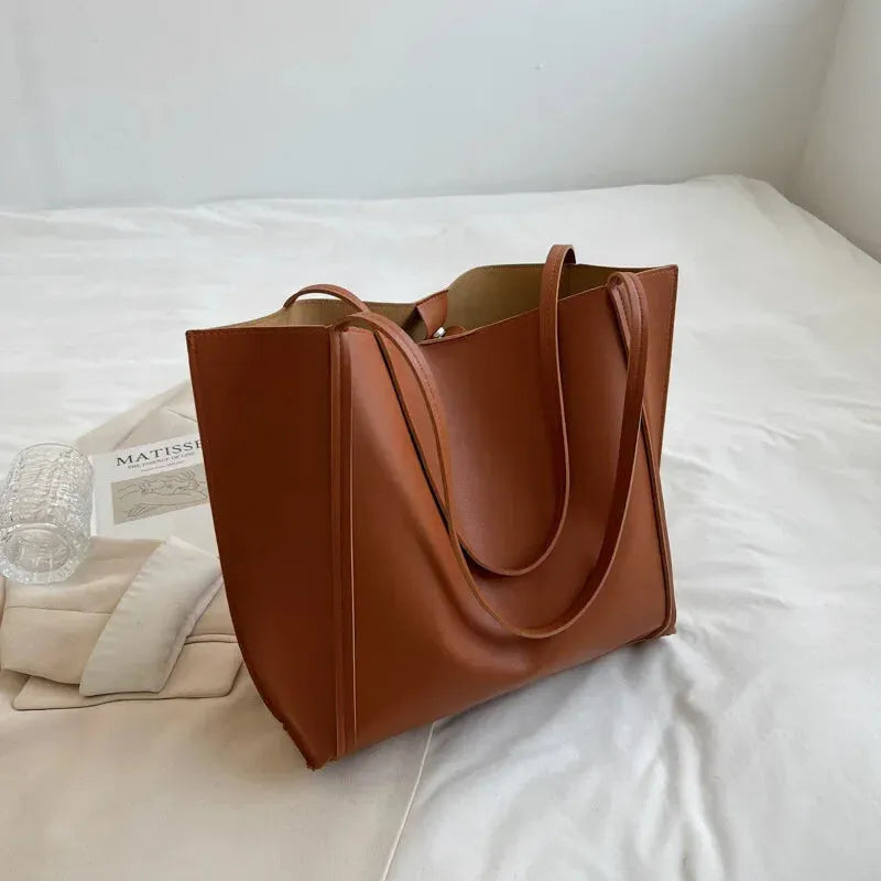 Grand sac à main cabas souple avec pochette assortie Amandine