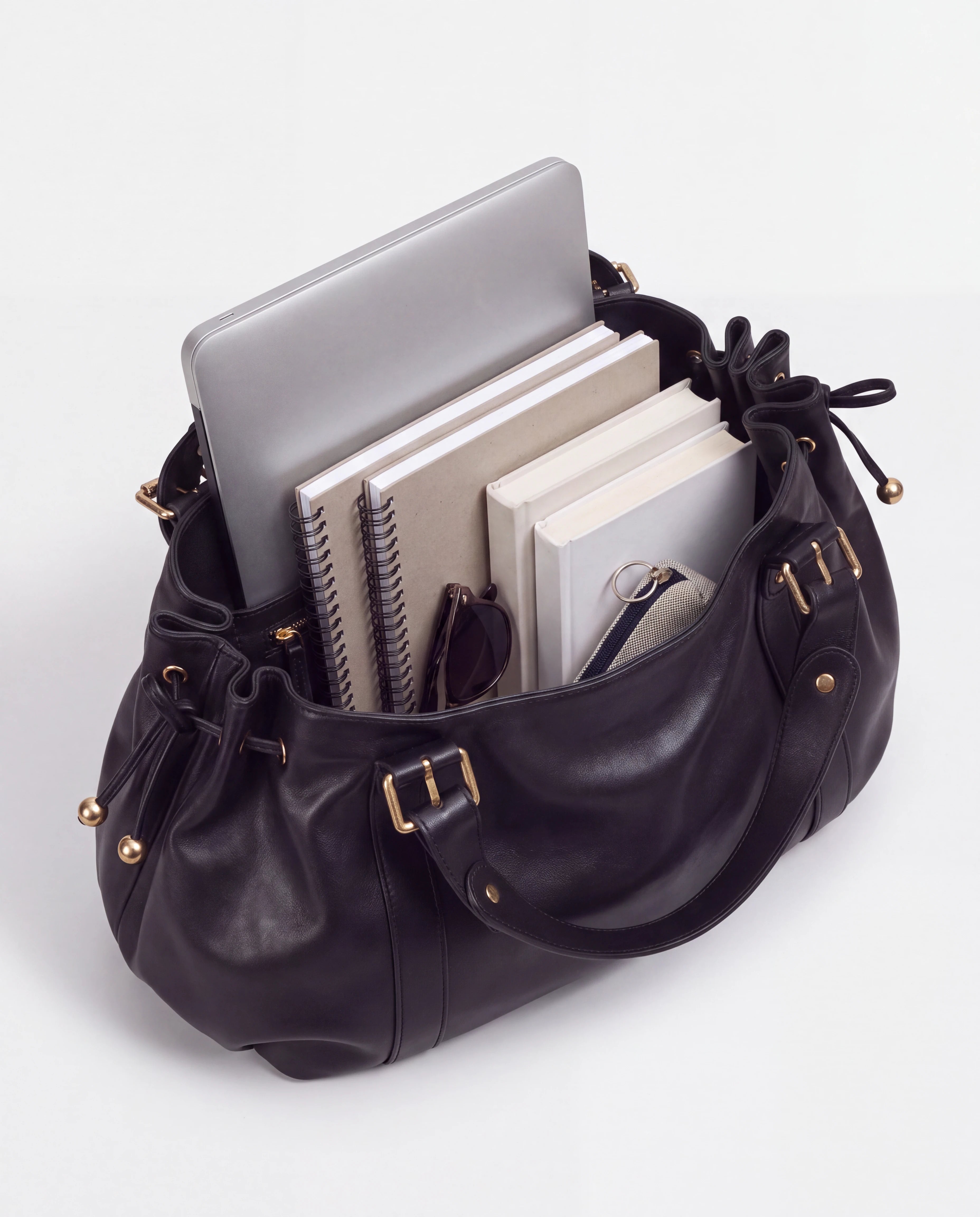 Grand sac à main de cours bowling souple Enora coloris Noir — intérieur avec ordinateur portable, cahiers et livres