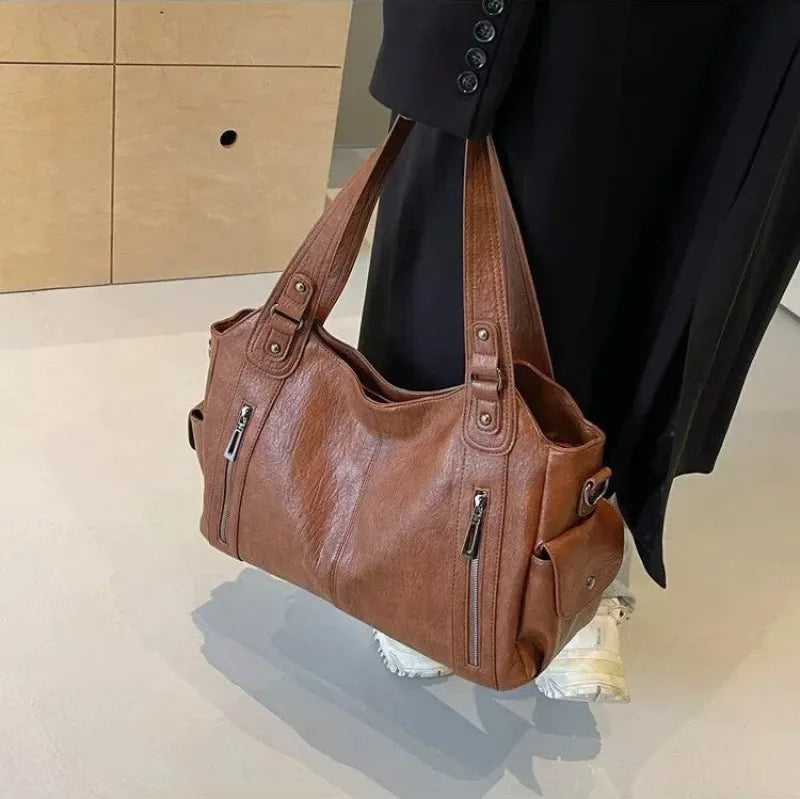 Grand sac à main de cours rétro souple à bandoulière Léonie