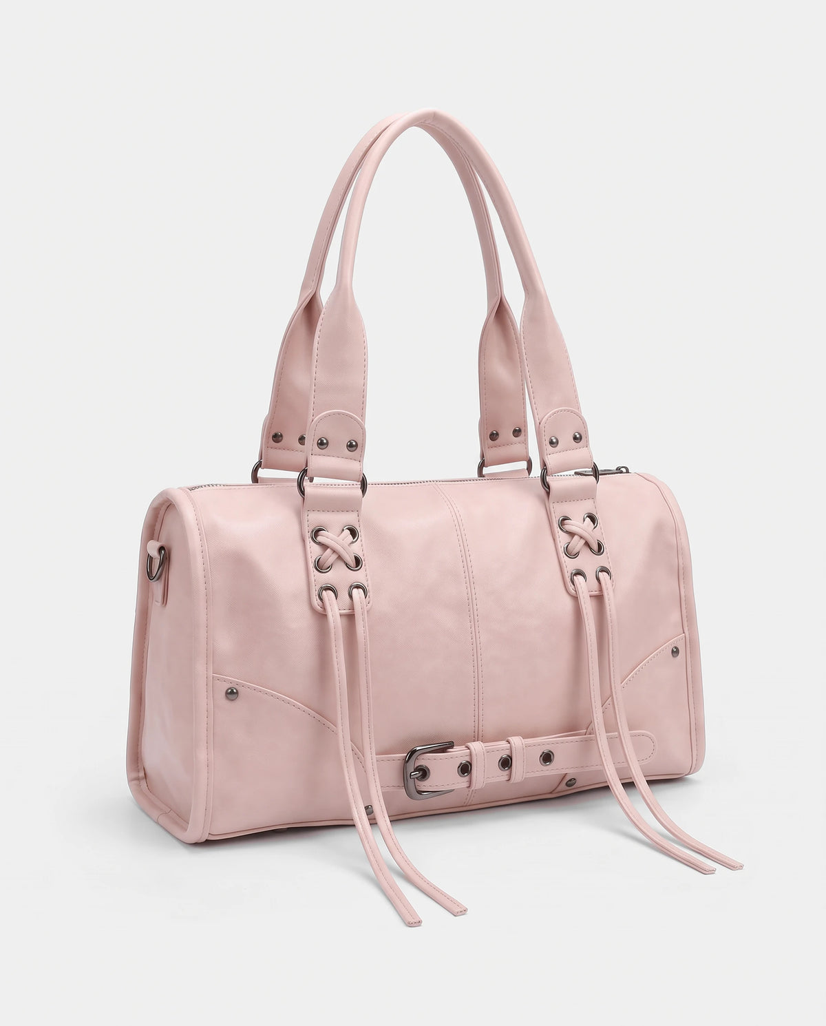 Grand sac à main bowling bandoulière style motard à lacets Avril coloris Rose Poudré, packshot studio de trois quarts