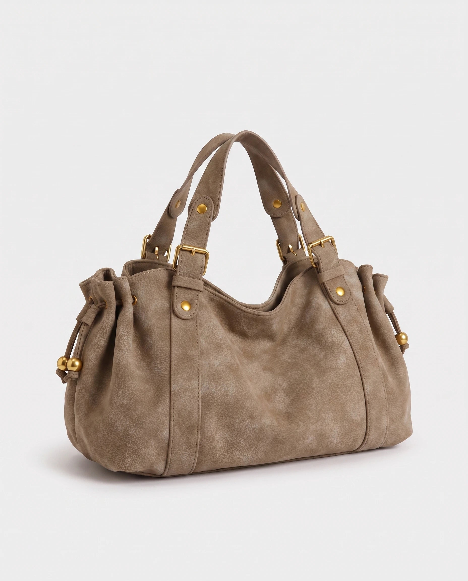 Grand sac à main de cours bowling en suédine Océane coloris Taupe, packshot studio de trois quarts, anses courtes