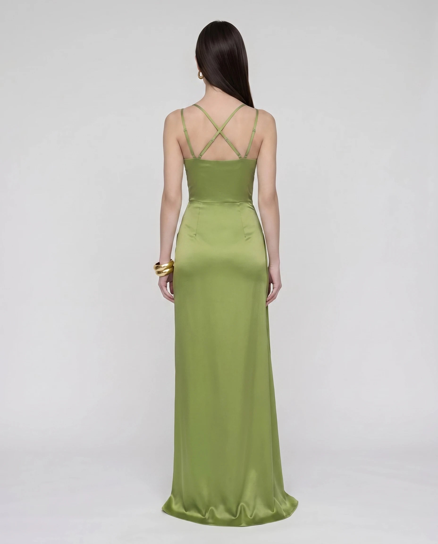 olive 02 back Salomé Zolena