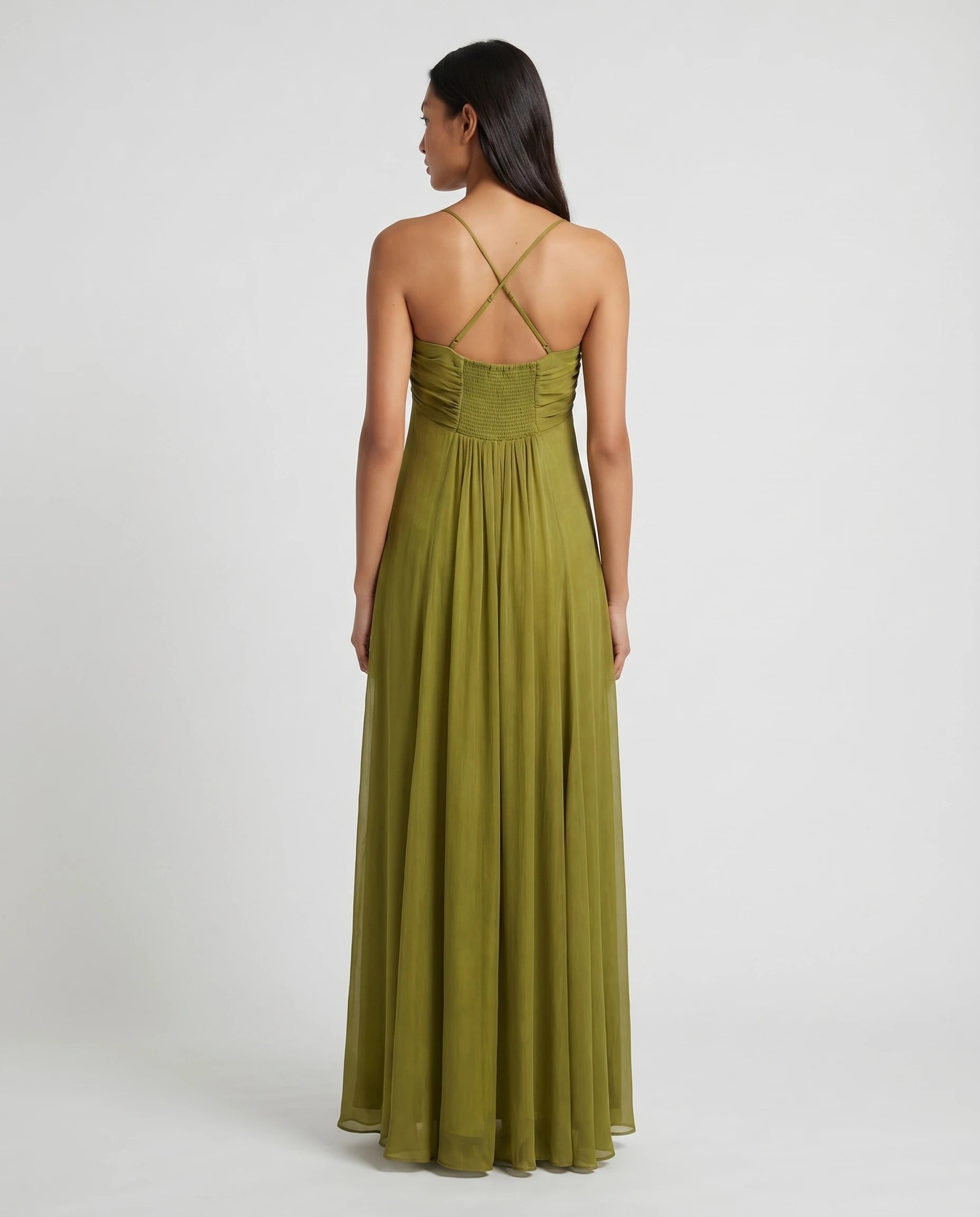 Robe longue vert olive, dos avec bretelles croisées et empiècement smocké — Daphné
