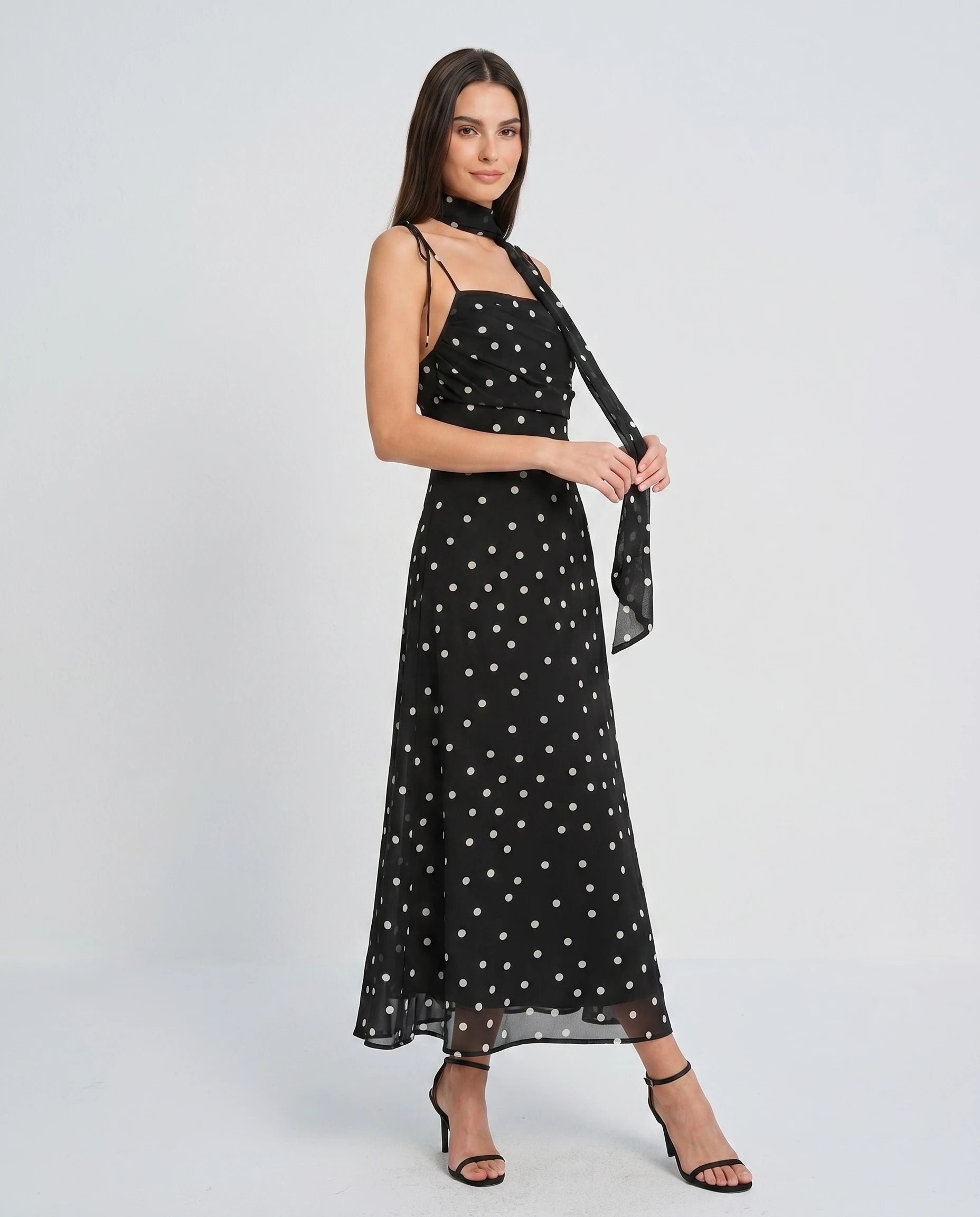 Robe longue noire a pois Leontine - chiffon vintage