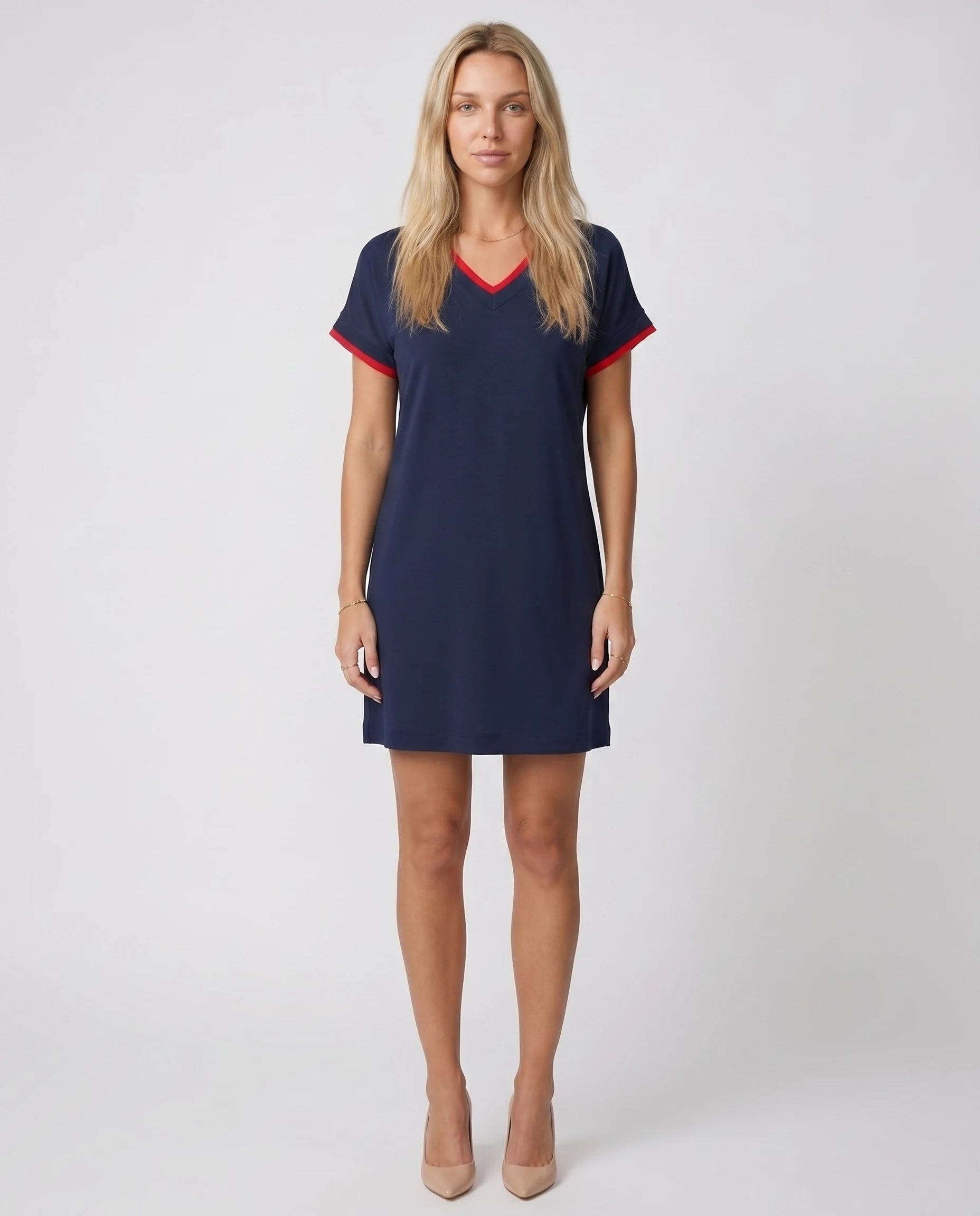 Robe courte col V bleu marine — Romy, plein pied