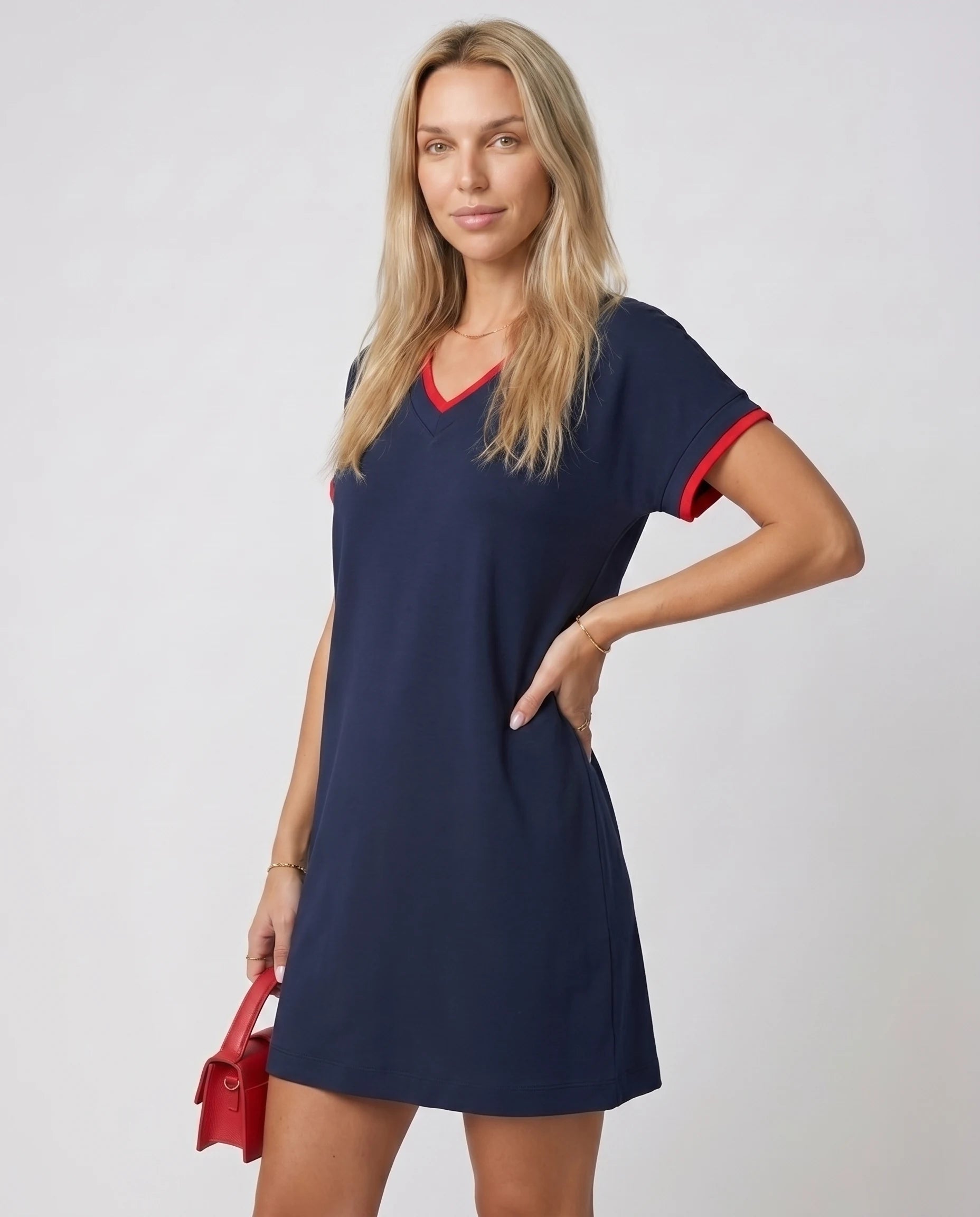 Robe courte col V bleu marine — Romy, vue trois quarts