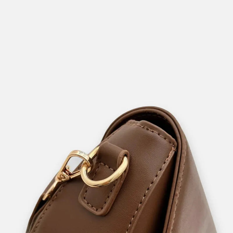 Sac à main banane demi-lune en cuir chic Danièle