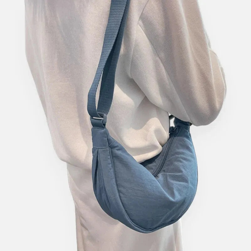 Sac à main banane demi-lune en tissu tendance Émilienne