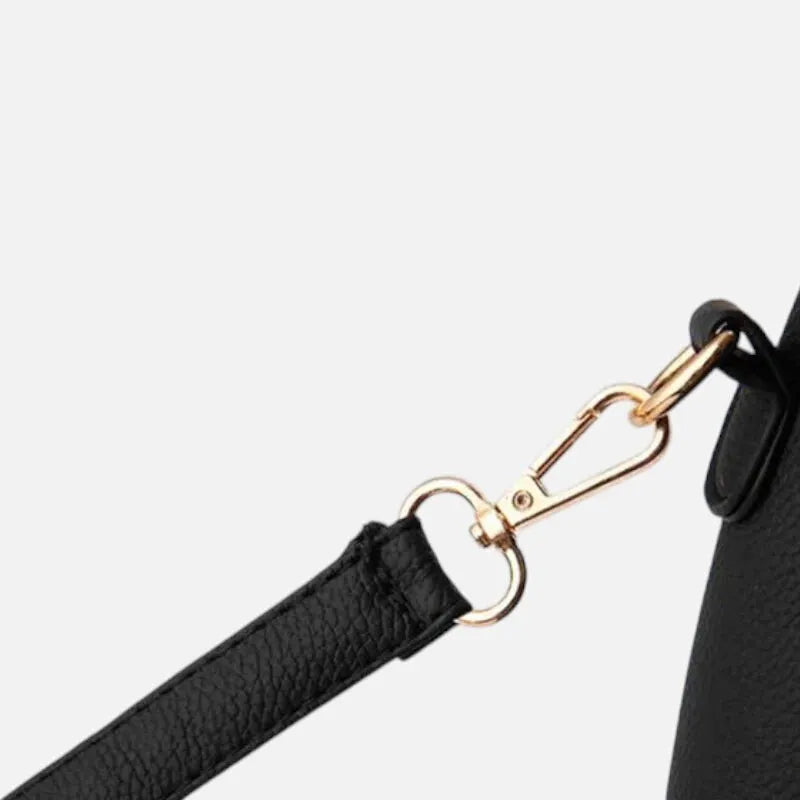 Sac à main bandoulière avec son charms doré assortie Morgane