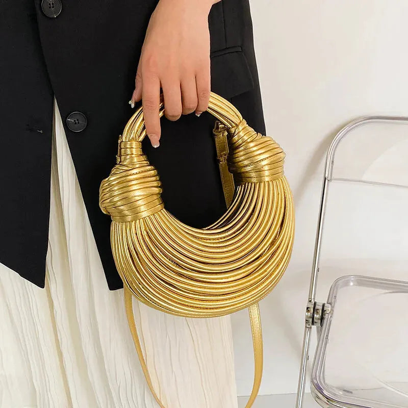 Sac à main bandoulière demi-lune tissé chic Lina