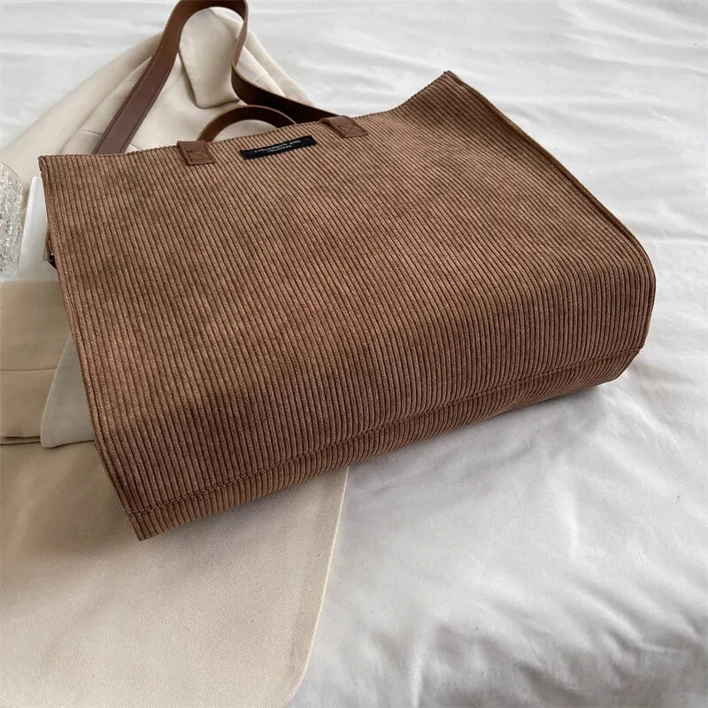 Sac à main cabas bandoulière en velours côtelé Amandine