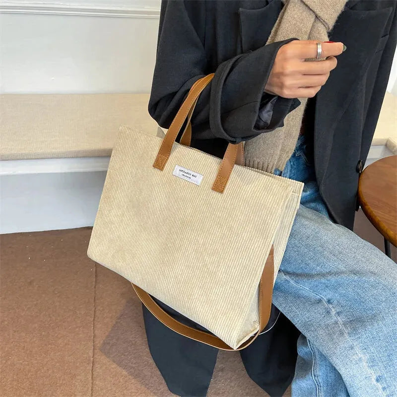 Sac à main cabas bandoulière en velours côtelé Amandine