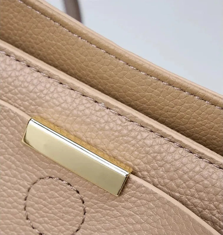 Sac à main cabas grande poches avant et arrière Céleste