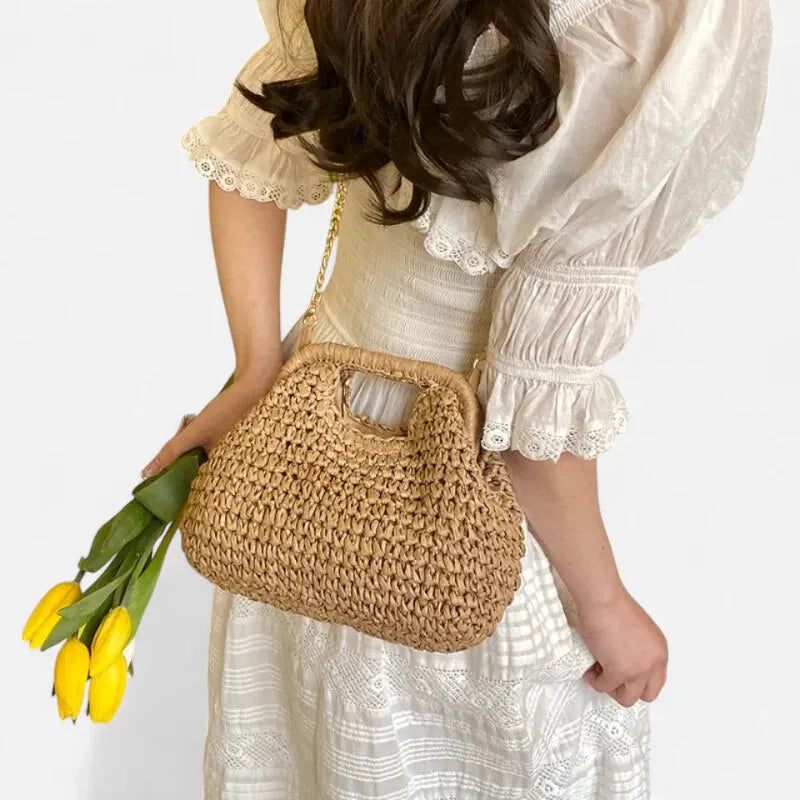 Sac à main en paille avec bandoulière en chaîne dorée Iris
