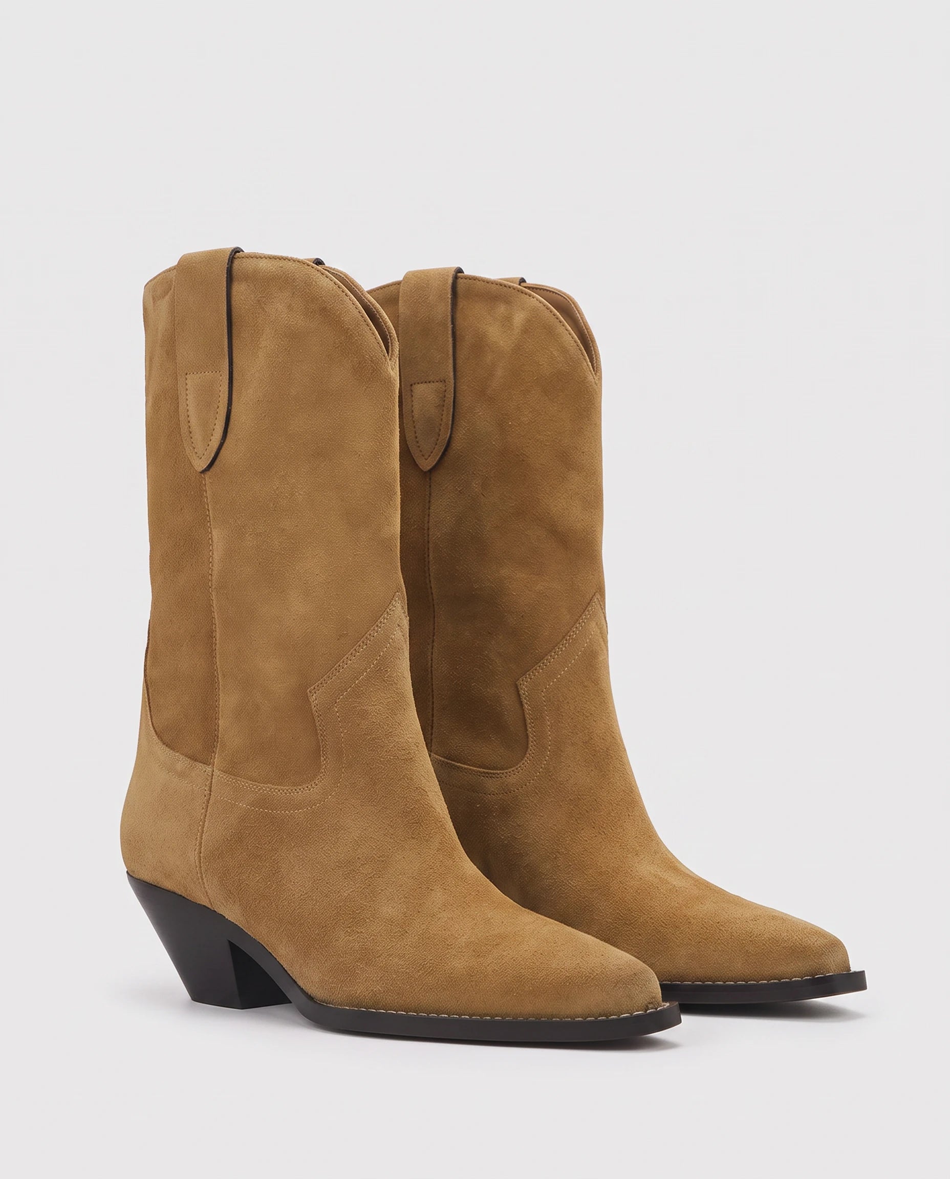 Bottes santiags mi-mollet en suédine Flavienne — Camel, paire vue de trois quarts studio