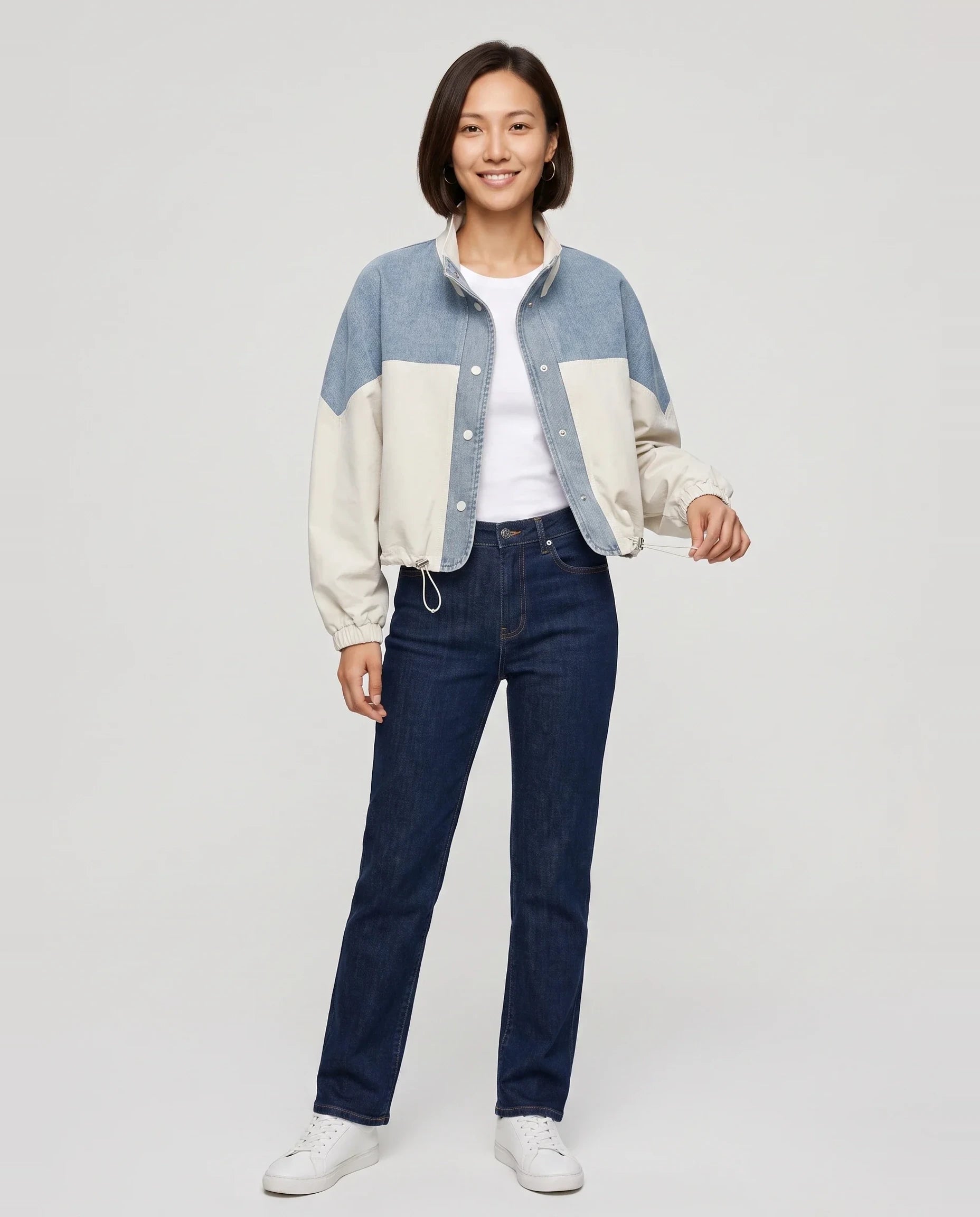 Veste courte color-block en denim écru Bertrande, vue de face en studio