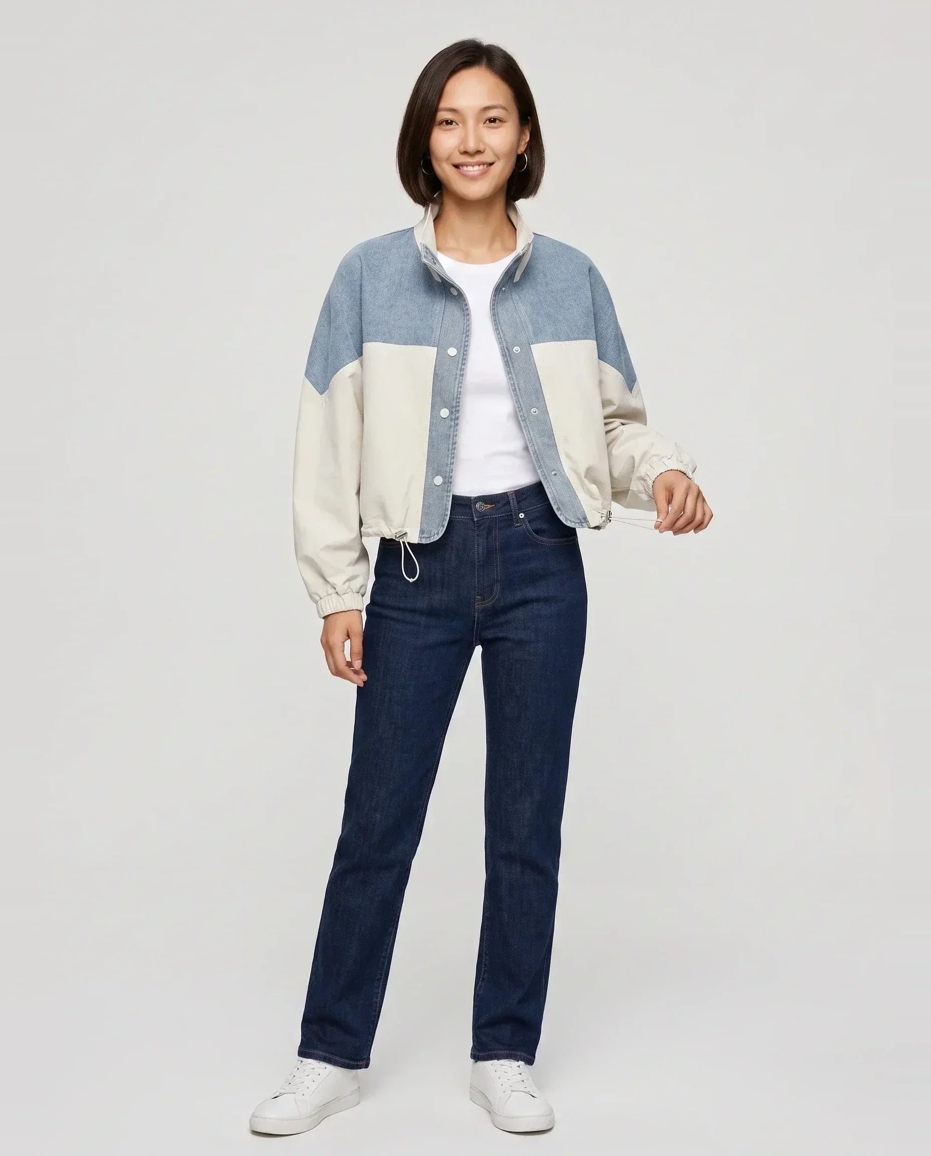 Veste courte color-block en denim écru Bertrande, vue de face en studio