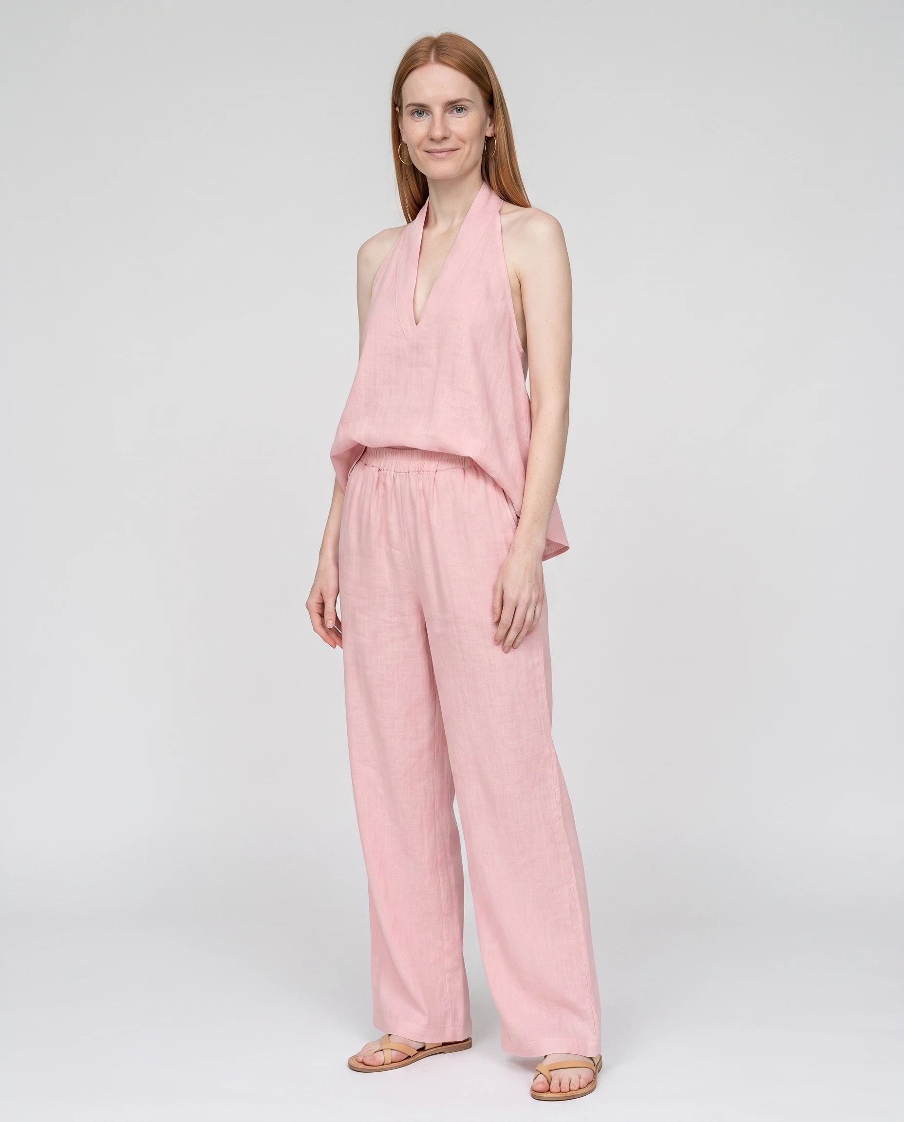 Ensemble top dos nu col V et pantalon large Ysaline — Rose Poudré — vue face studio