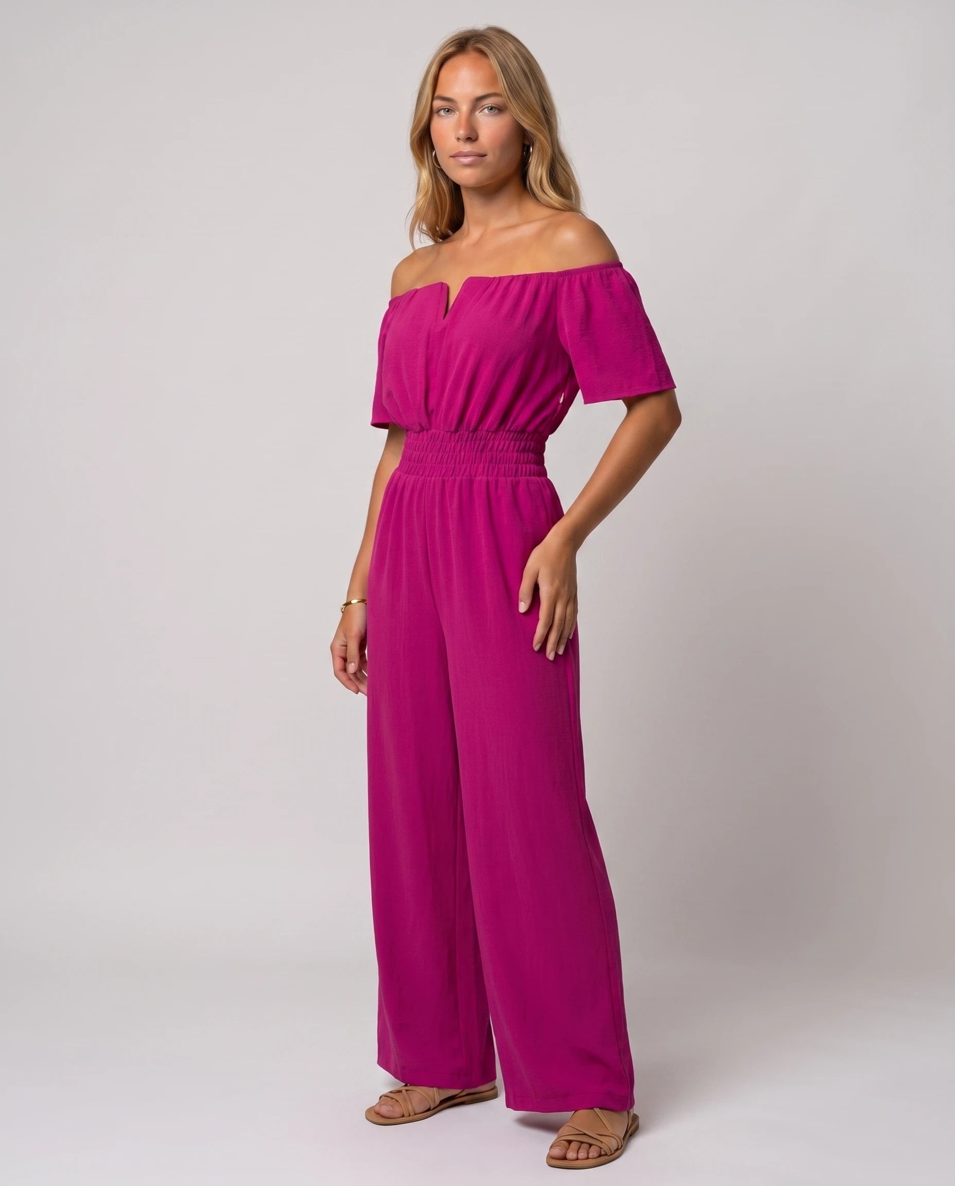 Combinaison bardot Pivoine Fuchsia, vue trois-quarts studio