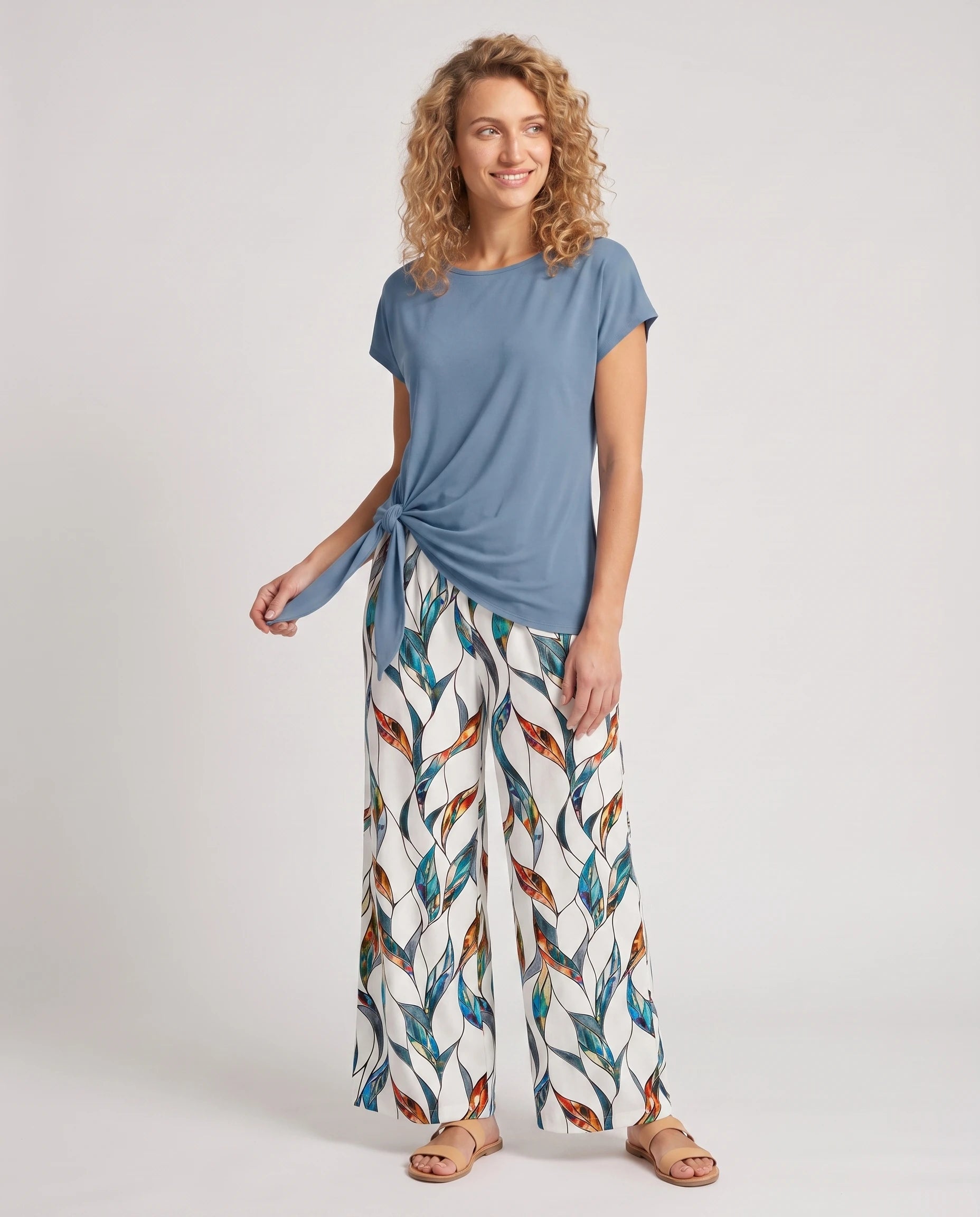 Ensemble top à nœud latéral et pantalon large Angéline — Bleu — vue studio pose