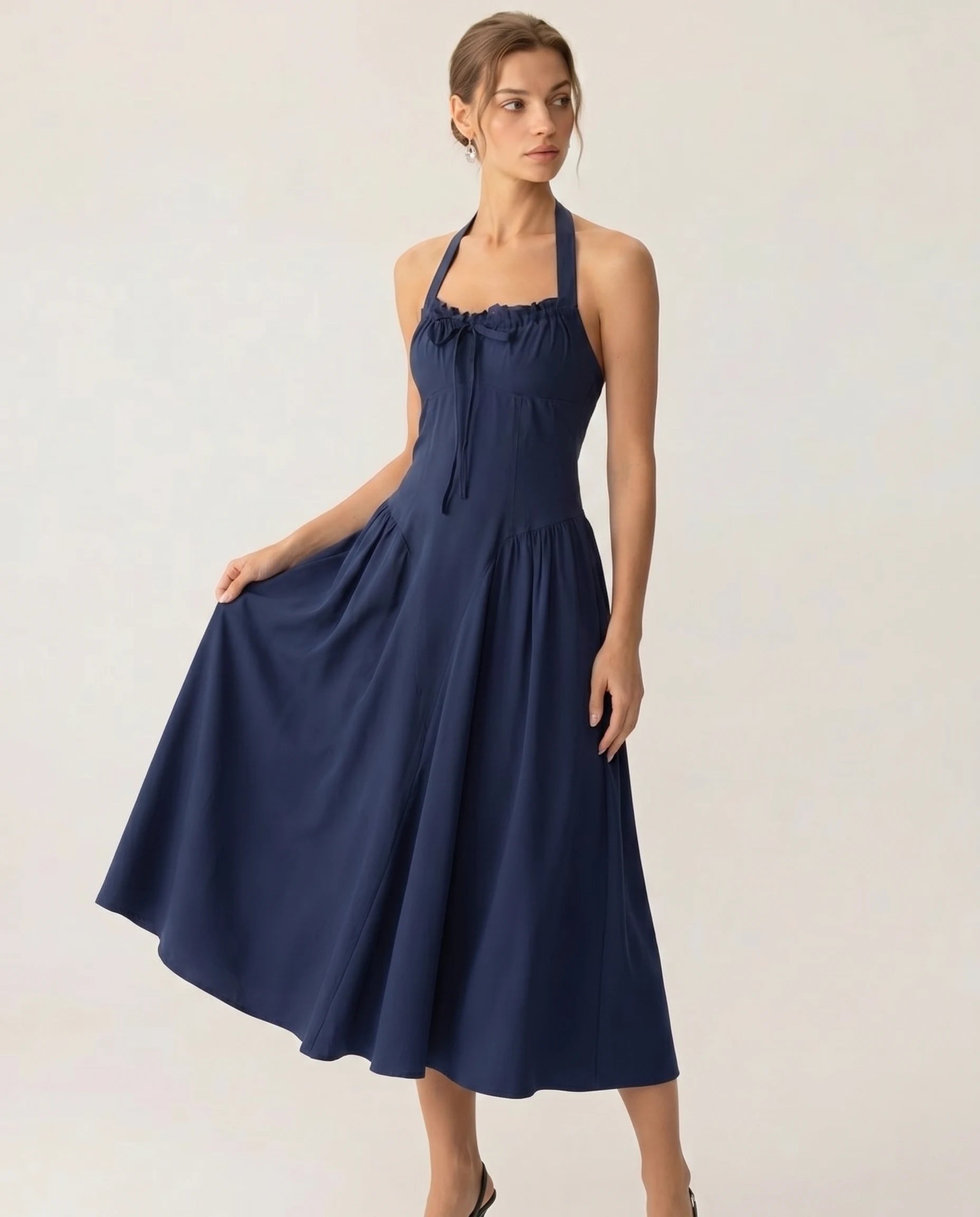 Robe midi bleu marine Joséphine — plein pied mouvement jupe